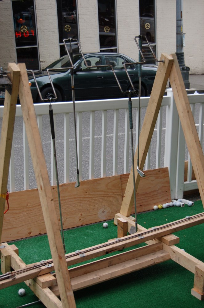 Minigolf PARKing Day activity, Rusty Oliver, Seattle 2010