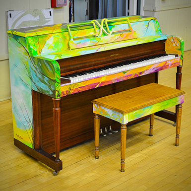Piano placed in Volunteer Park, Seattle.