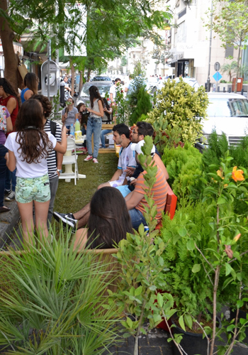 AUB Landscape Society celebrates Park(ing) Day / outlookaub.com